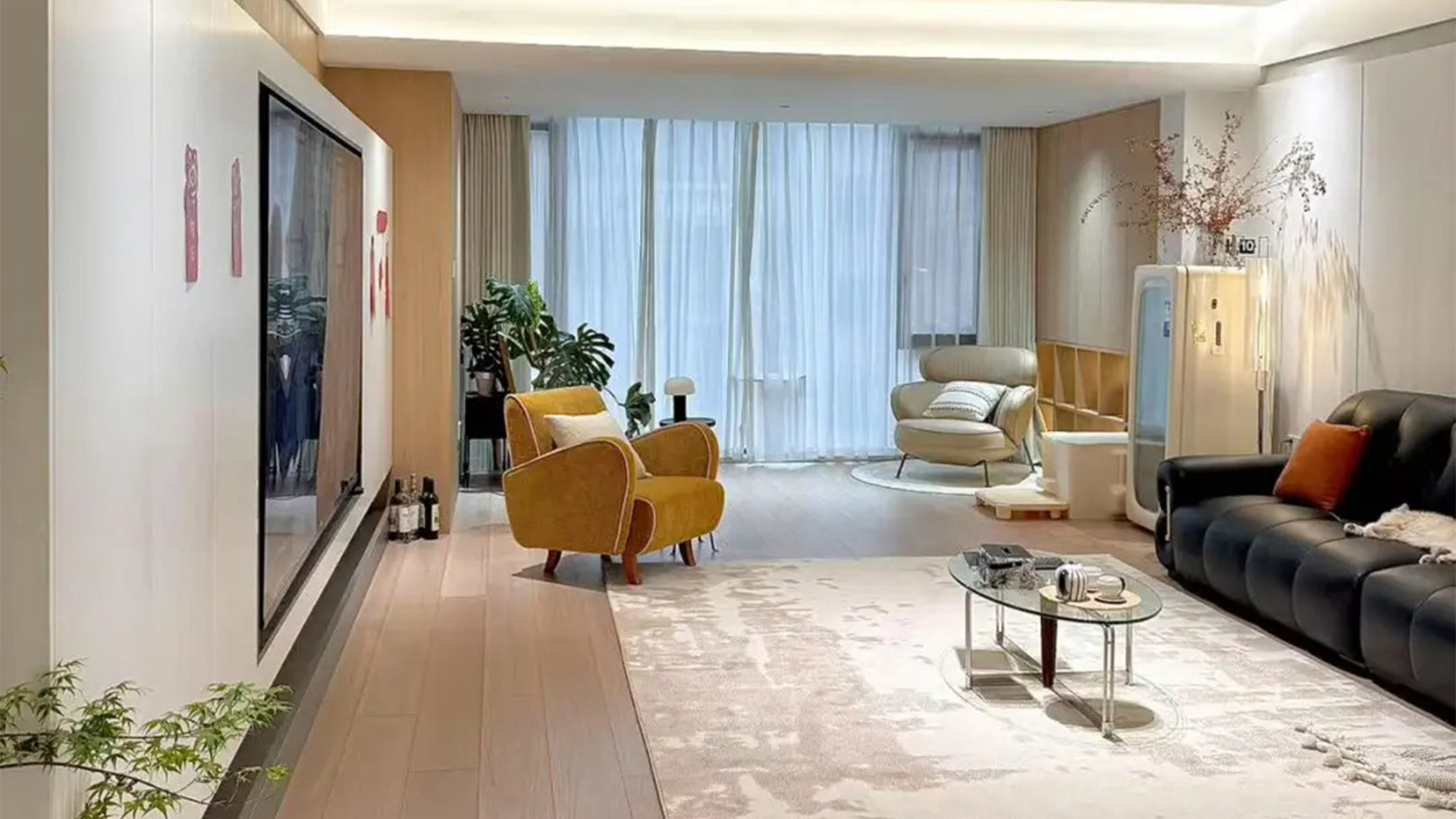 現(xiàn)代簡約風(fēng)淺木色家居配自然光營造溫馨實(shí)用生活場景