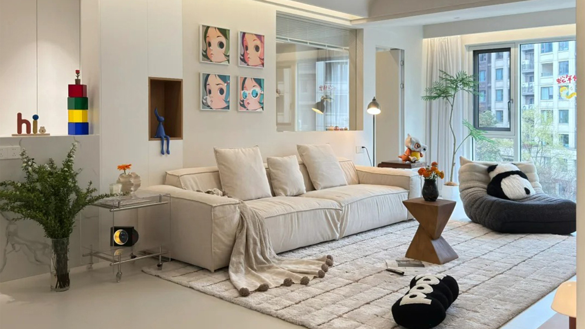 現(xiàn)代簡(jiǎn)約風(fēng)|中性亮色開(kāi)放布局的優(yōu)雅空間設(shè)計(jì)