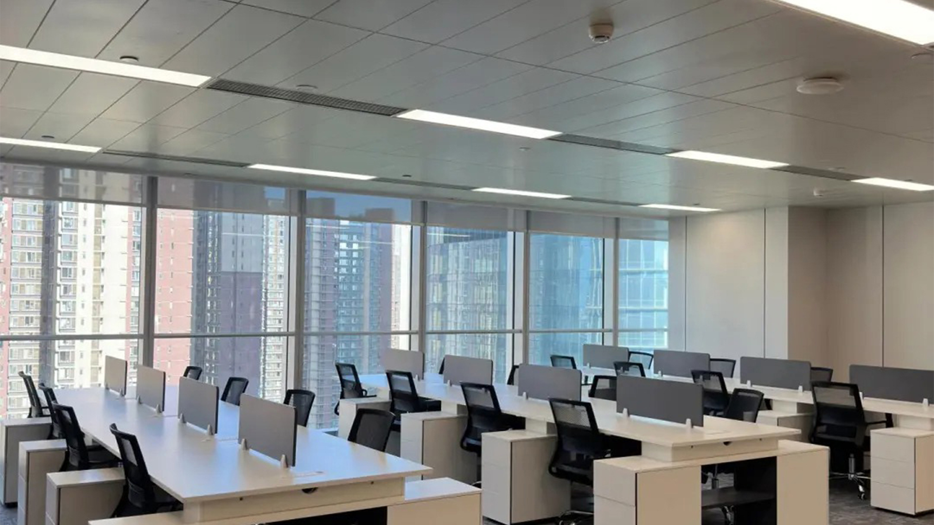 夢想辦公室照進(jìn)現(xiàn)實(shí)，3000平簡約辦公室裝修